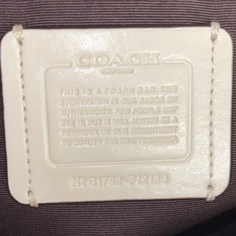 Coach 2017 Pebble Leather Town Tote in the color Chalk EUC - Picture 16 of 17